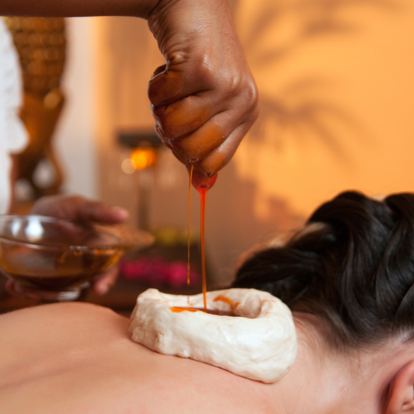 Trattamento Ayurvedico e Yoga