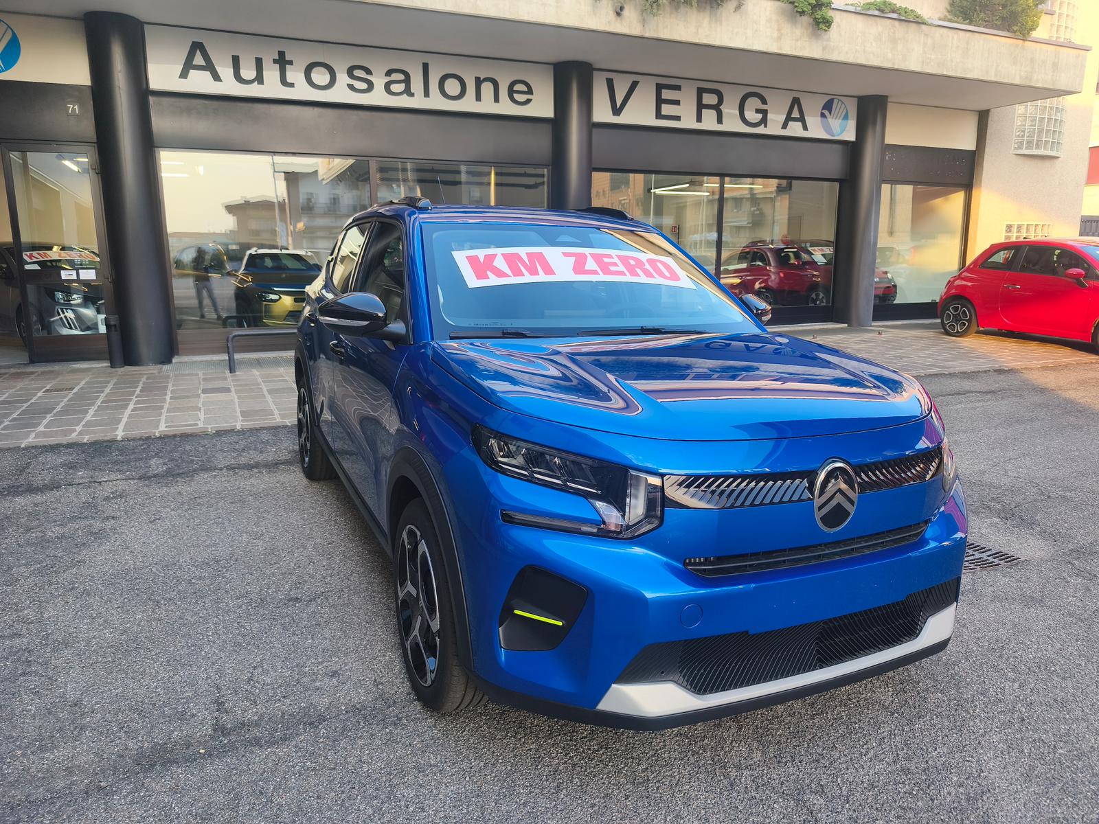 Citroen C3 1.2 Plus 100 cv Km Zero Blu Metallizzato