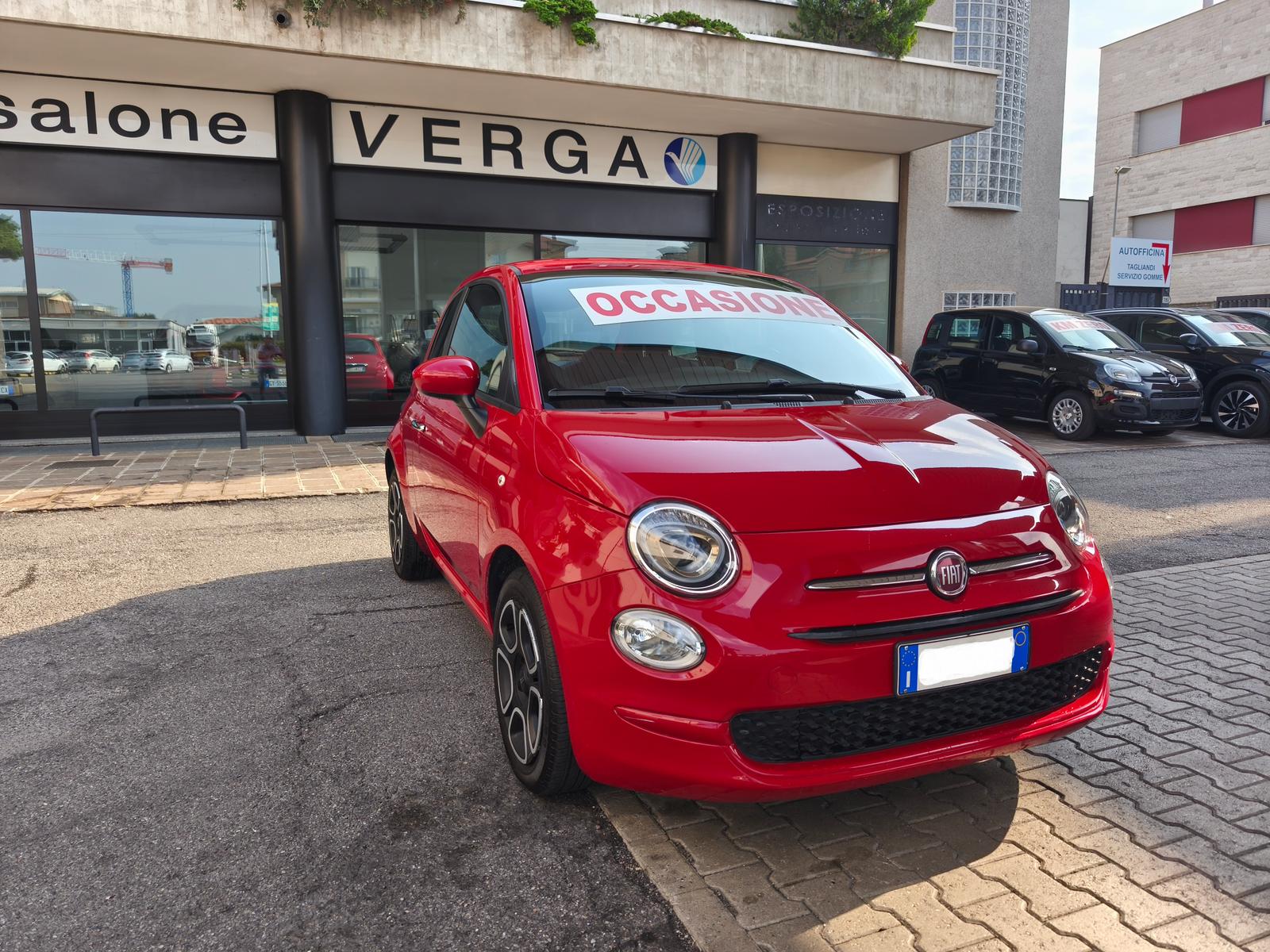 FIAT 500 1.0 Club 70cv M/hybrid usata Rosso Pastello
