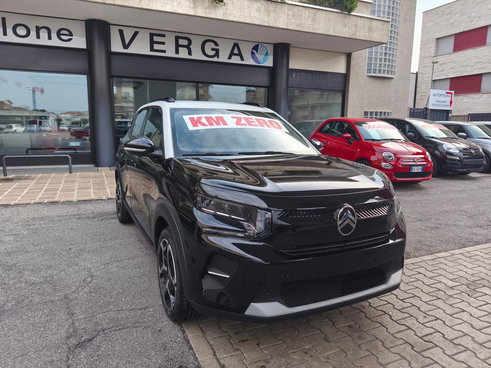 Citroen C3 1.2 Plus 100cv Km Zero Nero /Tetto Bianco