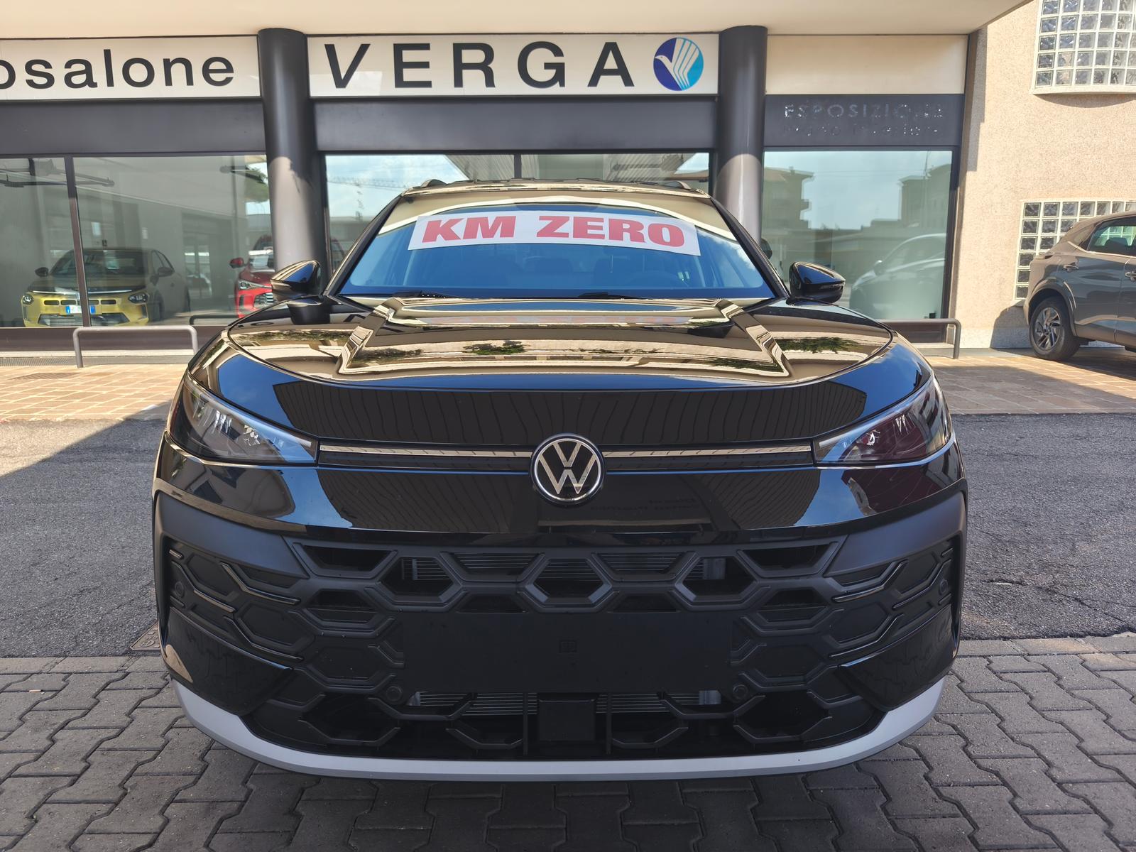 Volkswagen T-Roc 1.5 Etsi Life 150cv Dsg Nero