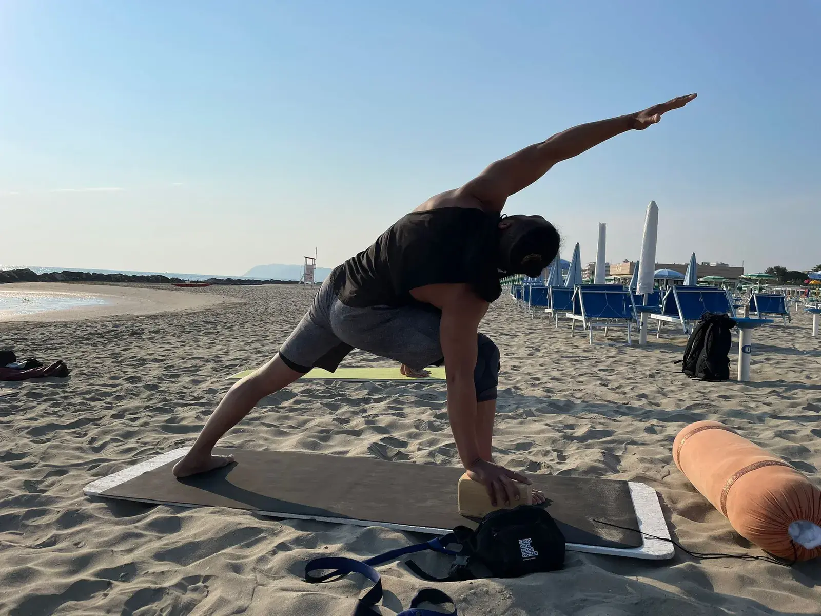 Formazione Yoga 100 ore in Italia