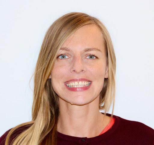 Aleksandra Kowalska — YogaMea