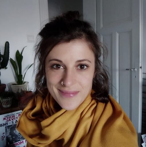 Joséphine Marcolé — YTT YogaMea