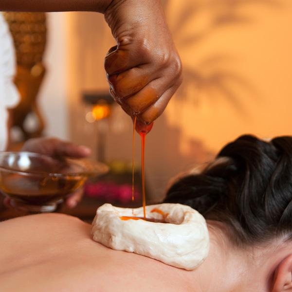 Trattamento Ayurvedico e Yoga